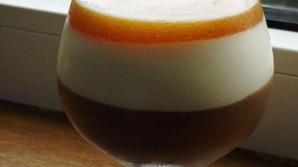 Как приготовить шоколадный мусс с нежным сливочным кремом и абрикосовым желе