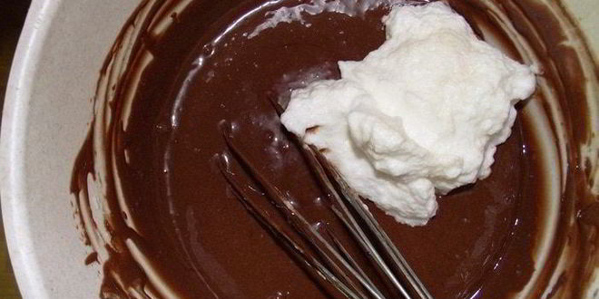 Рецепт шоколадного мусса с нежным сливочным кремом и абрикосовым желе