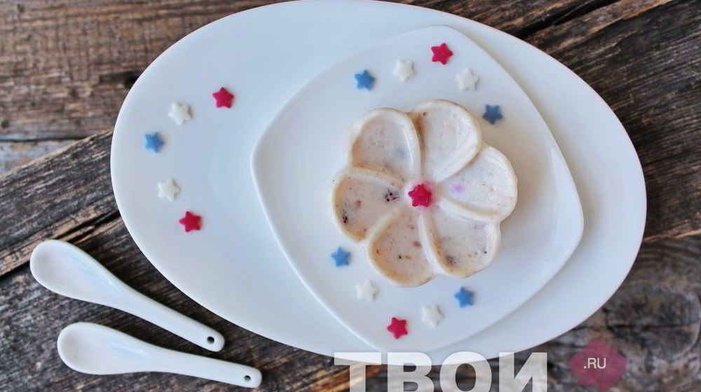 Как приготовить творожный мусс с ягодами и злаками