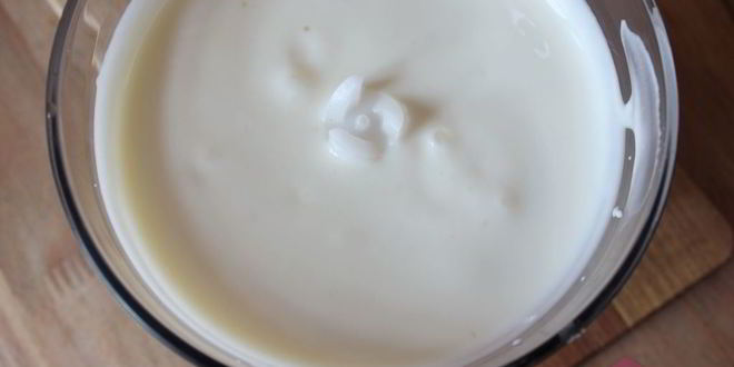 Рецепт творожного мусса с ягодами и злаками