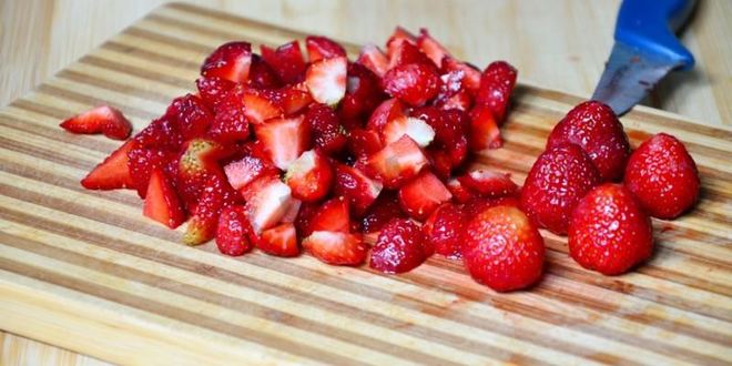 Рецепт мороженого домашний клубничный щербет из йогурта