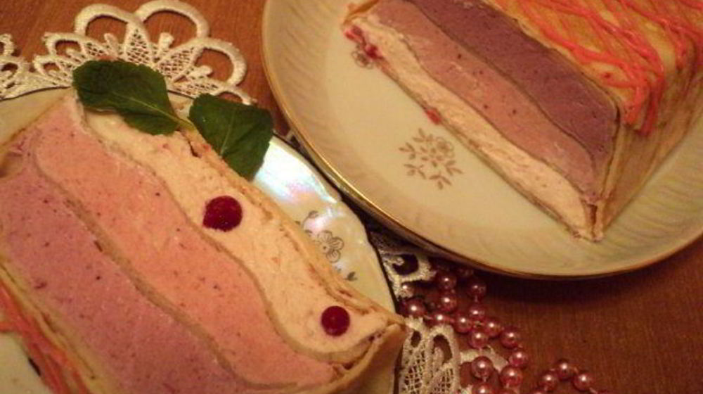 Как приготовить блинный террин с ягодно-сливочным суфле