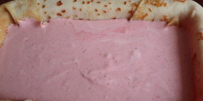 Рецепт блинного террина с ягодно-сливочным суфле