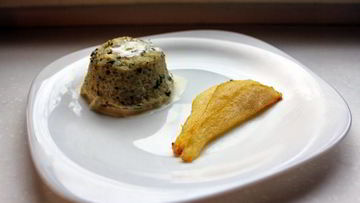 Рецепт Дважд запеченное суфле Горгонзола и карамелизованная груша