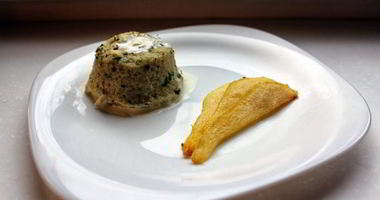 Рецепт Дважд запеченное суфле Горгонзола и карамелизованная груша