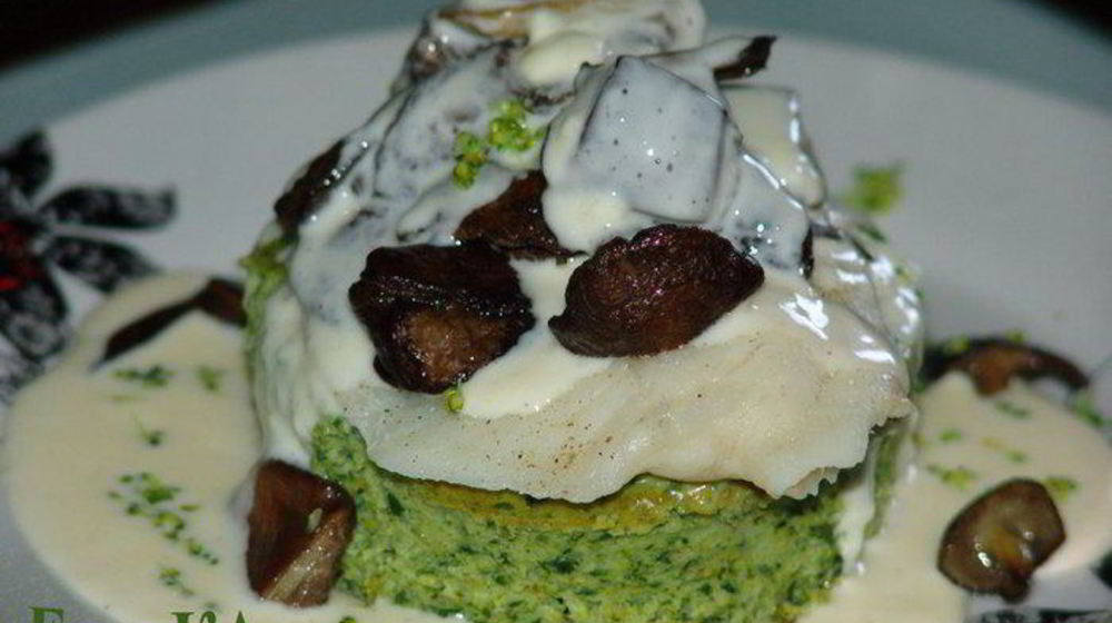 Как приготовить суфле из брокколи со шпинатом, рыбным филе и лесными грибами