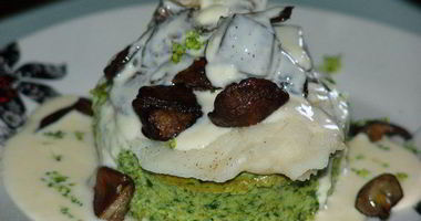 Рецепт Суфле из брокколи со шпинатом, рыбным филе и лесными грибами