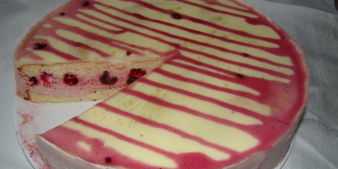 Рецепт торта-суфле ягодного