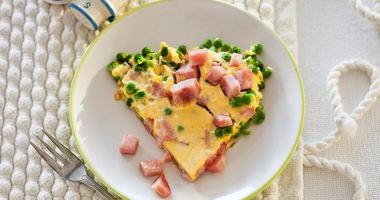 Рецепт Яичного суфле с ветчиной в мультиварке