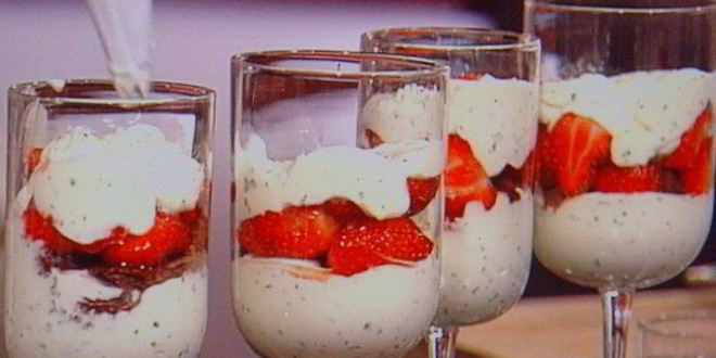 Рецепт базиликового тирамису с клубникой