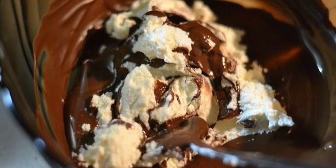 Рецепт шоколадного тирамису с вишневым ликером