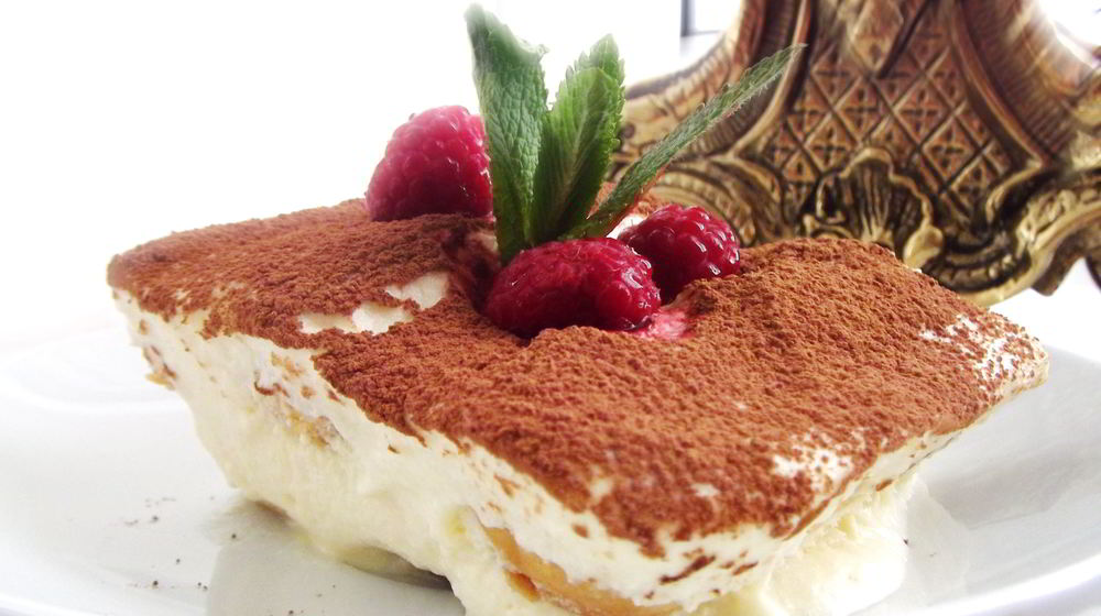 Как приготовить тирамису с малиной и мятой