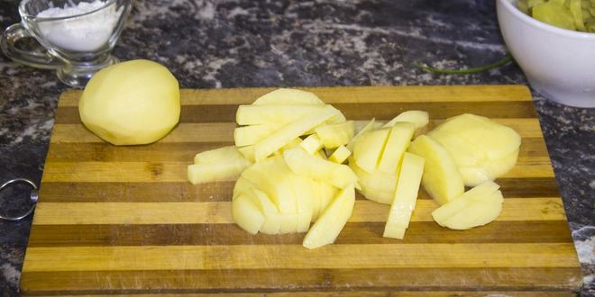 Рецепт азу из говядины с солеными огурцами