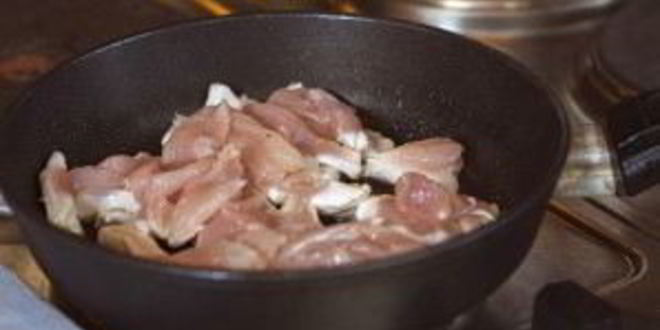 Рецепт азу из индейки на сковороде