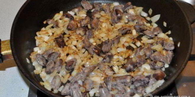 Рецепт азу из куриных потрошков