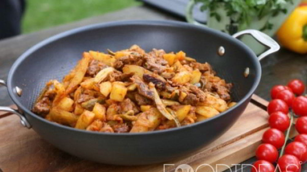 Как приготовить азу по-татарски с солеными огурцами