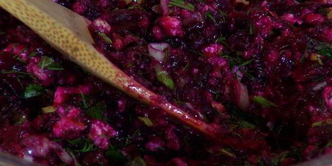 Рецепт свекольных драников с брынзой