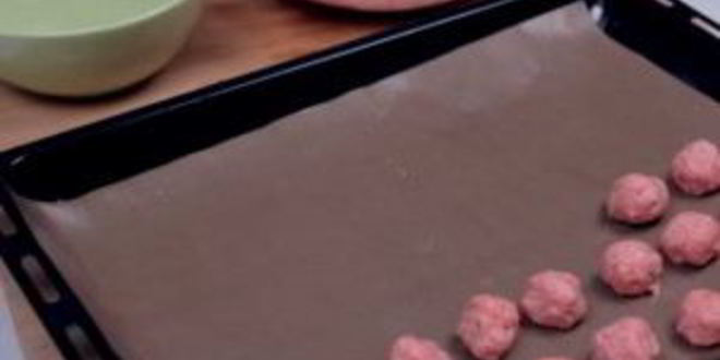 Рецепт фрикаделек икеа с брусничным соусом