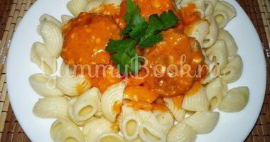 Рецепт Фрикаделек под томатно-сырным соусом из мультиварки