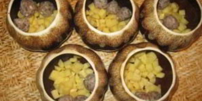 Рецепт фрикаделек с картошкой в горшочках