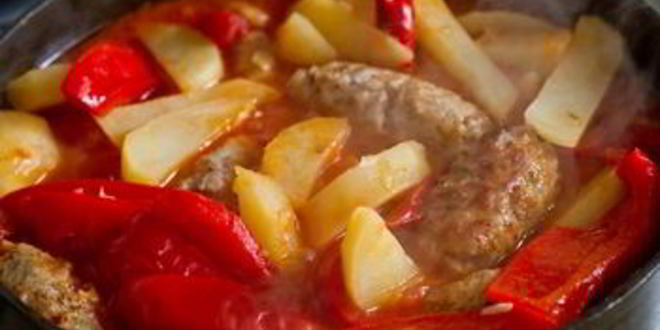 Рецепт фрикаделек с овощами в томатном соусе