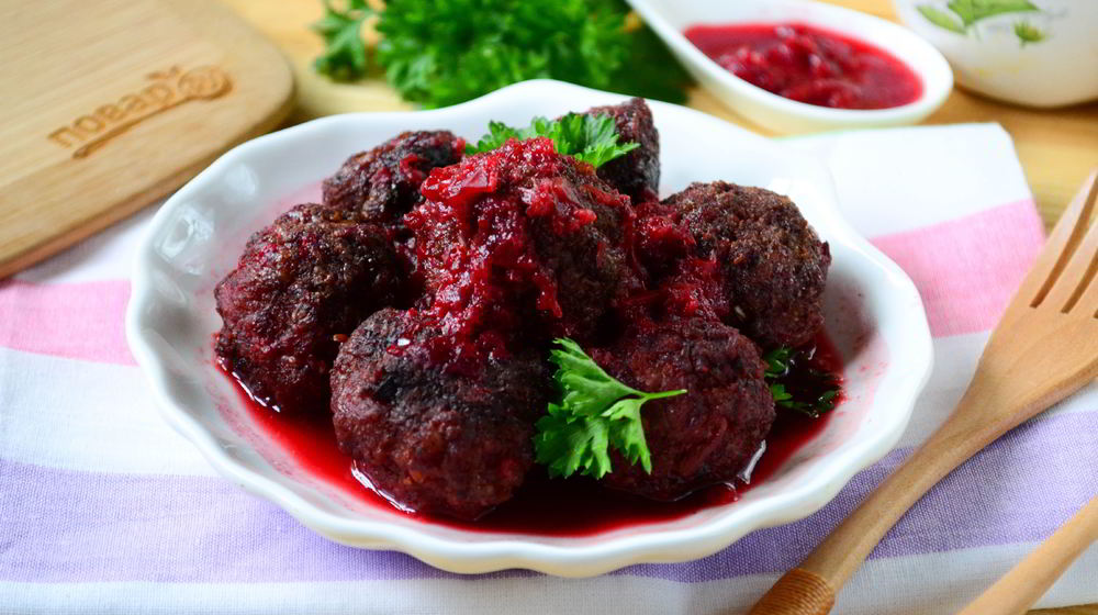Как приготовить фрикадельки с вишневым соусом