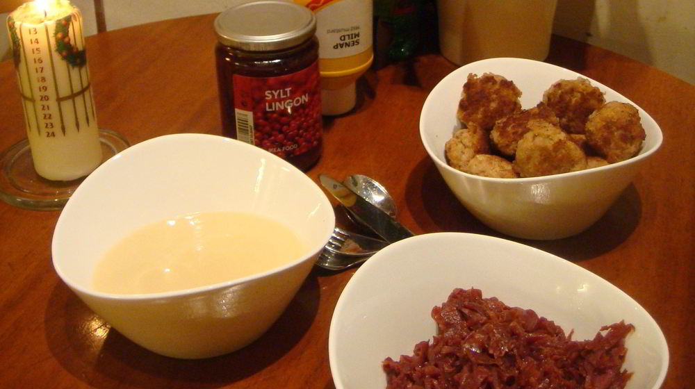 Как приготовить фрикадельки шведские