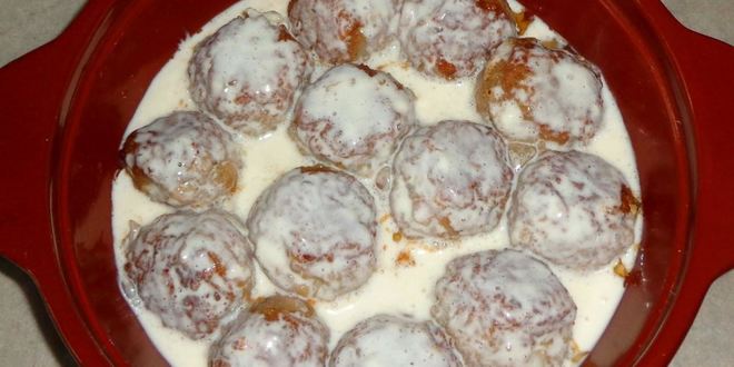 Рецепт фрикаделек в сметанном соусе в духовке