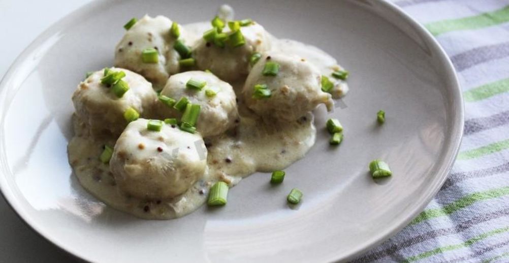Рецепт мясные шарики с моцареллой в томатном соусе