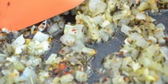 Рецепт мясных шариков с моцареллой в томатном соусе