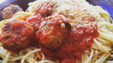 Рецепт Спагетти с фрикадельками в томатном соусе