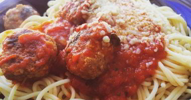 Рецепт Спагетти с фрикадельками в томатном соусе