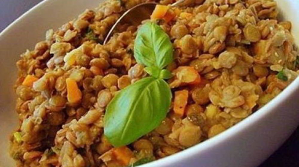 Как приготовить чечевицу с картофелем и морковью в сметане