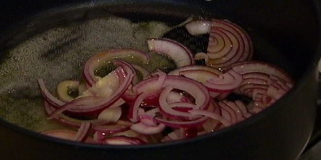 Рецепт чечевицы с травами и беконом