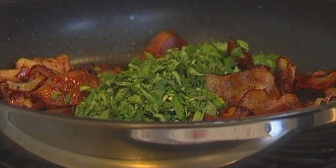 Рецепт чечевицы с травами и беконом