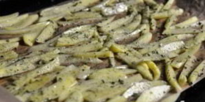 Рецепт диетической картошки в духовке