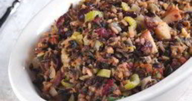Рецепт Дикого риса с яблоками, сельдереем и сухофруктами