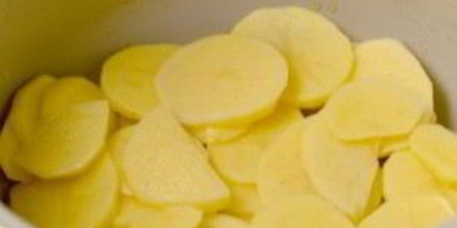 Рецепт картофеля с рыбой в мультиварке