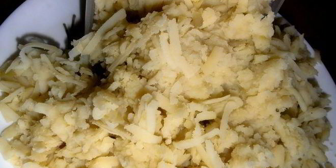 Рецепт картофельной шапки на курином фарше