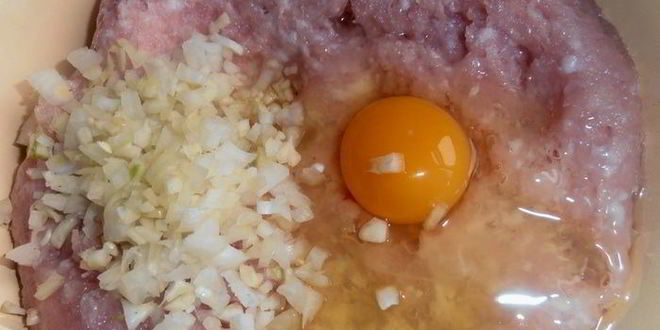 Рецепт картофельной шапки на курином фарше