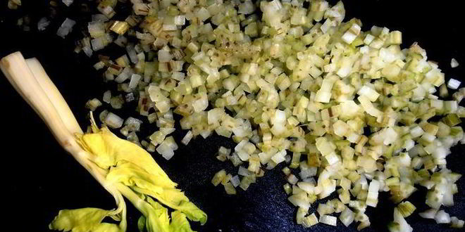 Рецепт картофельной шапки на курином фарше