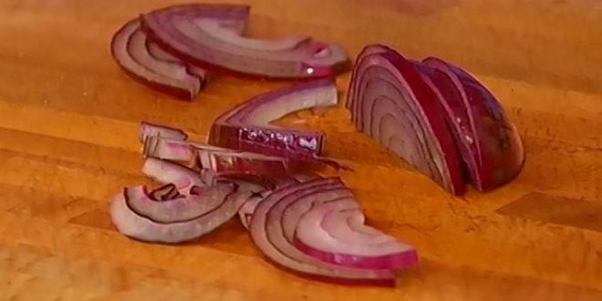 Рецепт красного риса с барбарисом и фисташками