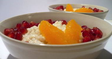 Рецепт Молочного риса с кардамоном и гранатом