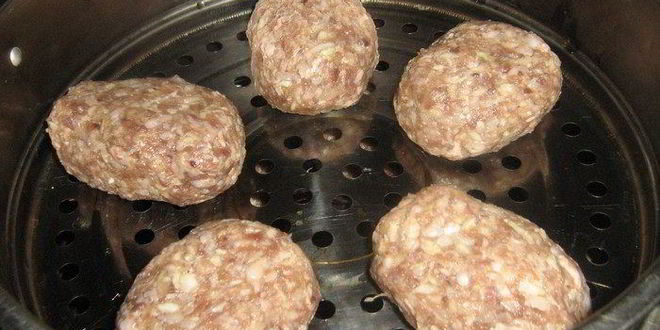 Рецепт голубцов ленивых паровых под овощным соусом