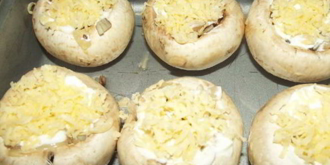 Рецепт фаршированных грибов с сыром в духовке