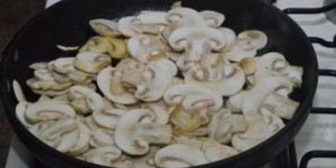 Рецепт грибов тушеных в сливках