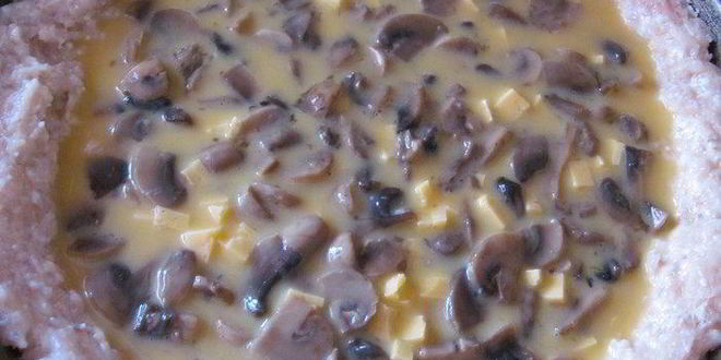 Рецепт куриного лукошка с грибным омлетом