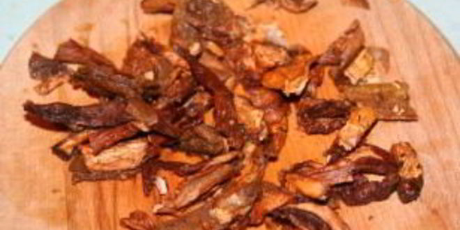 Рецепт маслят, тушеных с картофелем