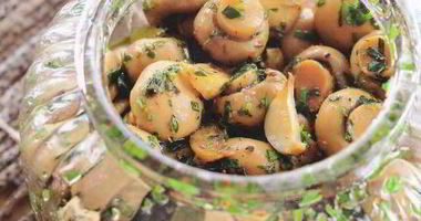 Рецепт Пряных шампиньонов под водочку