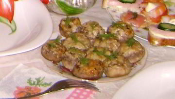 Рецепт Шампиньонов, фаршированных орешками